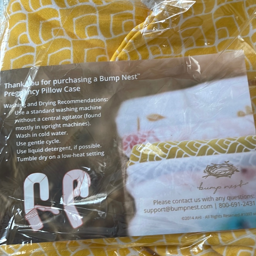 Bump Nest pregnancy pilllow cover. New in bag